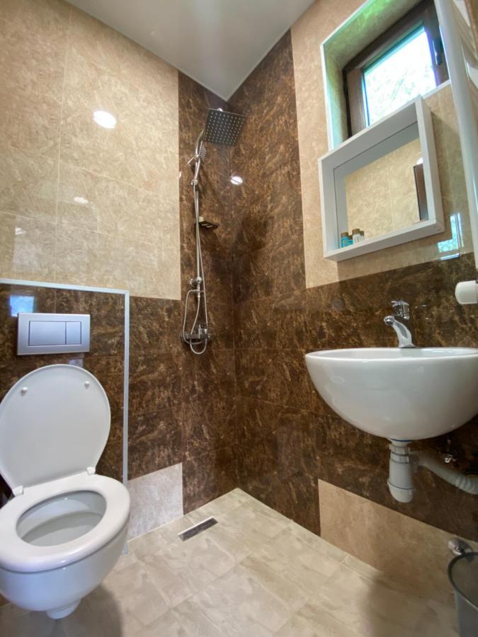 Palazzo Hotel Тбилиси Екстериор снимка