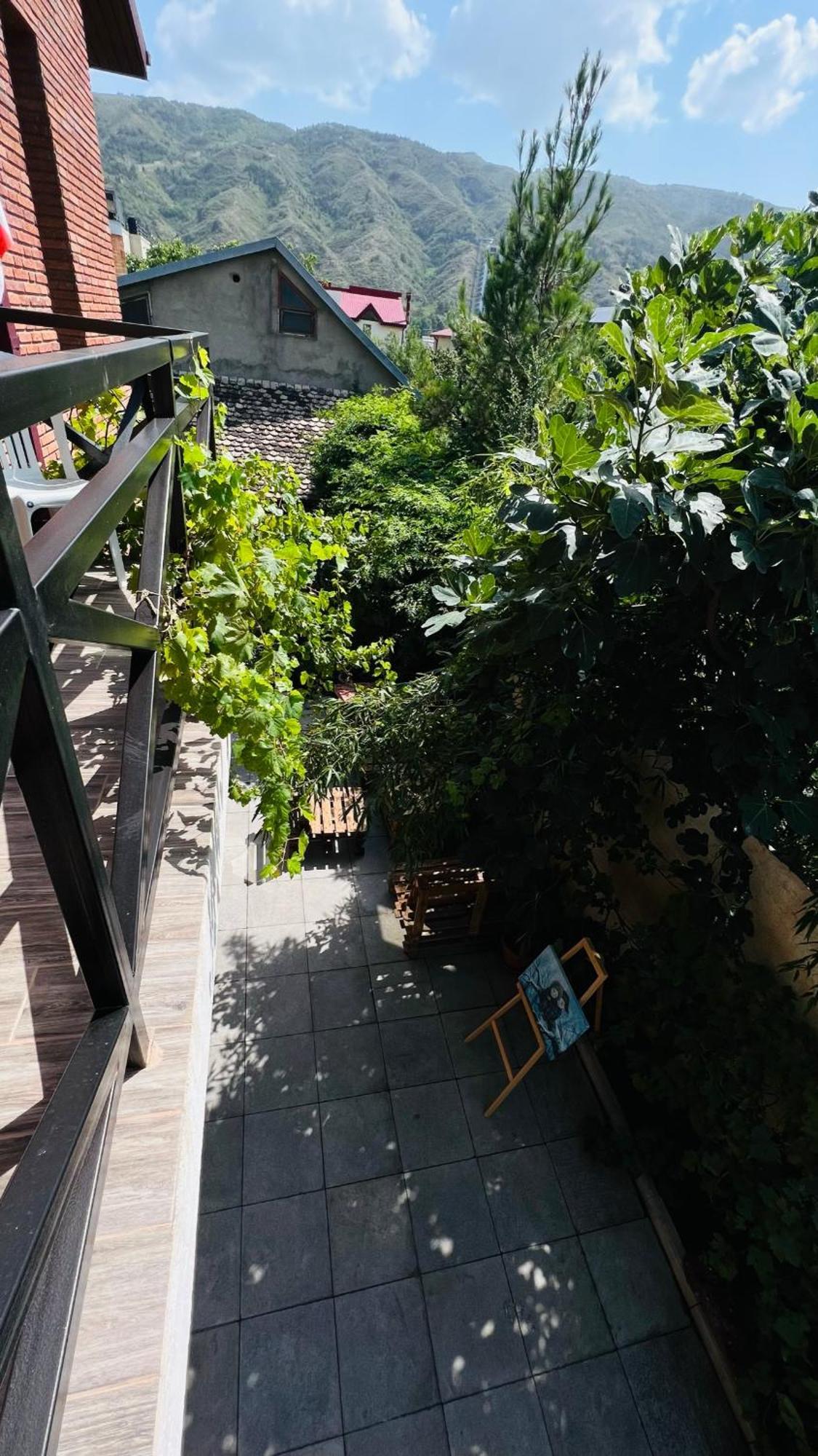 Palazzo Hotel Тбилиси Екстериор снимка